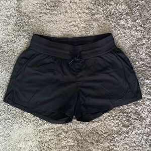 The North Face Black Athletic Shorts for Active Performance